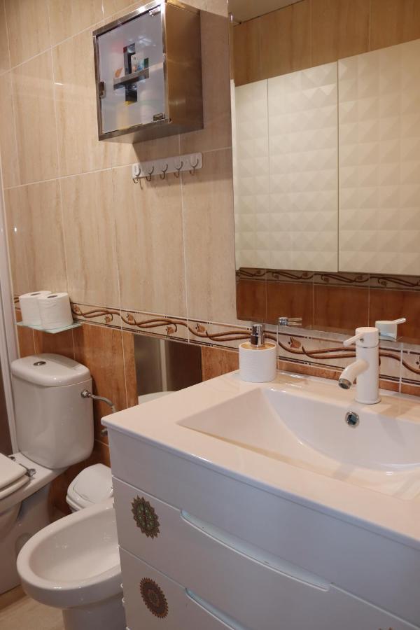 Apartamentos Carihuela Playa, Acogedor, Wifi Y Fibra Optica 托雷莫利诺斯 外观 照片
