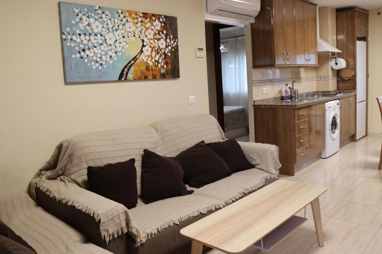 Apartamentos Carihuela Playa, Acogedor, Wifi Y Fibra Optica 托雷莫利诺斯 外观 照片